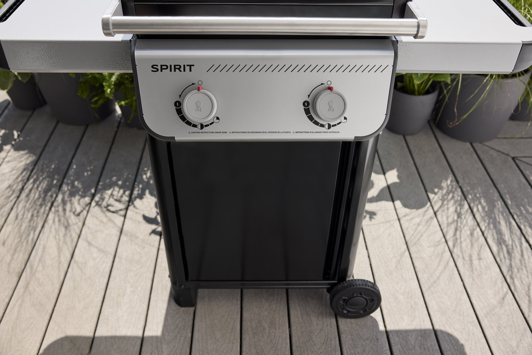 Weber Spirit Gas Grill, E-210 2 Burner Propane Gas Grill with Wheels, Black Gas Grills