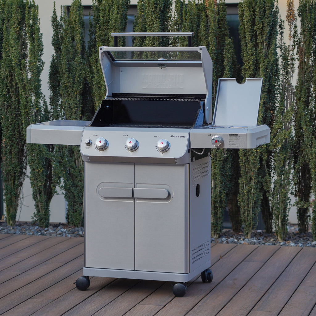 Monument Grills Mesa 3-Burner Propane Gas Grill, Stainless Steel, Clear View Lid, LED Controls Monument Grills