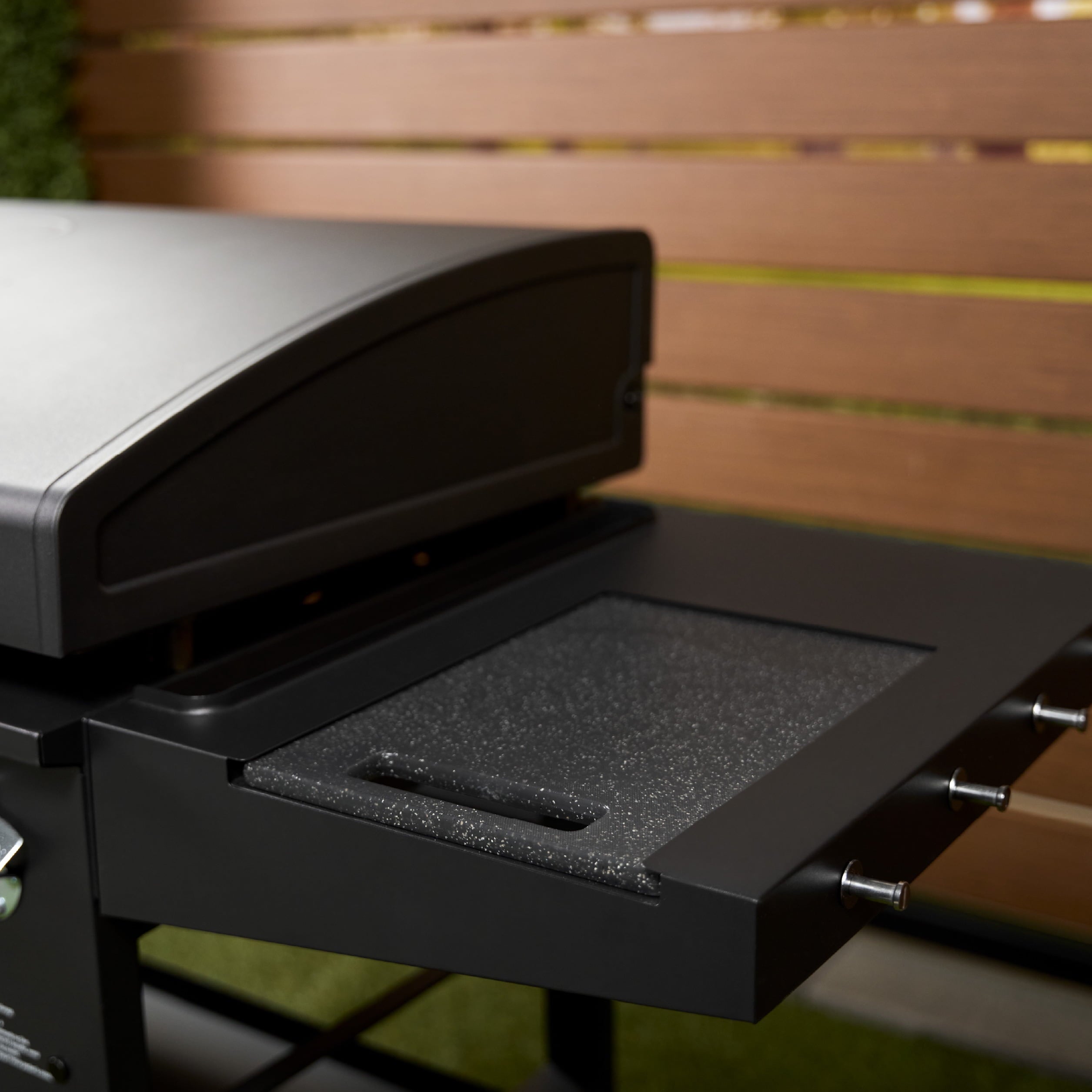 Blackstone Original Outdoor Griddle, 4-Burner 36 Propane Flat Top Grill with Hood, Black Blackstone
