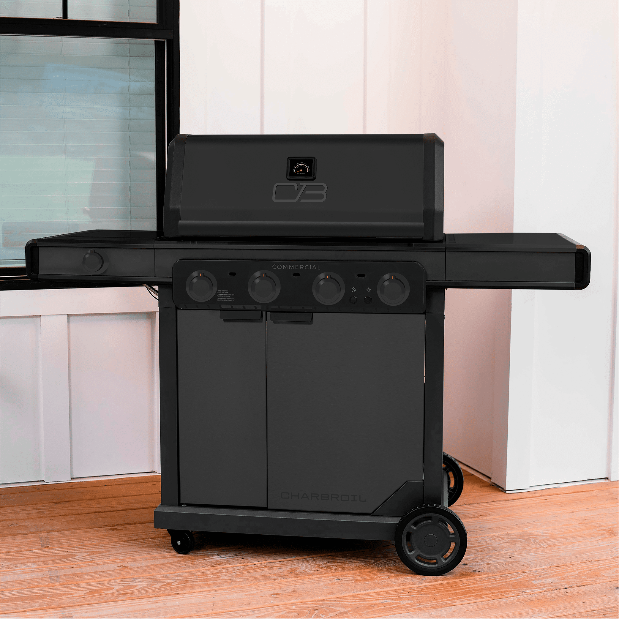 Charbroil? Commercial Series? 4-Burner Gas Grill & Griddle, Black Charbroil
