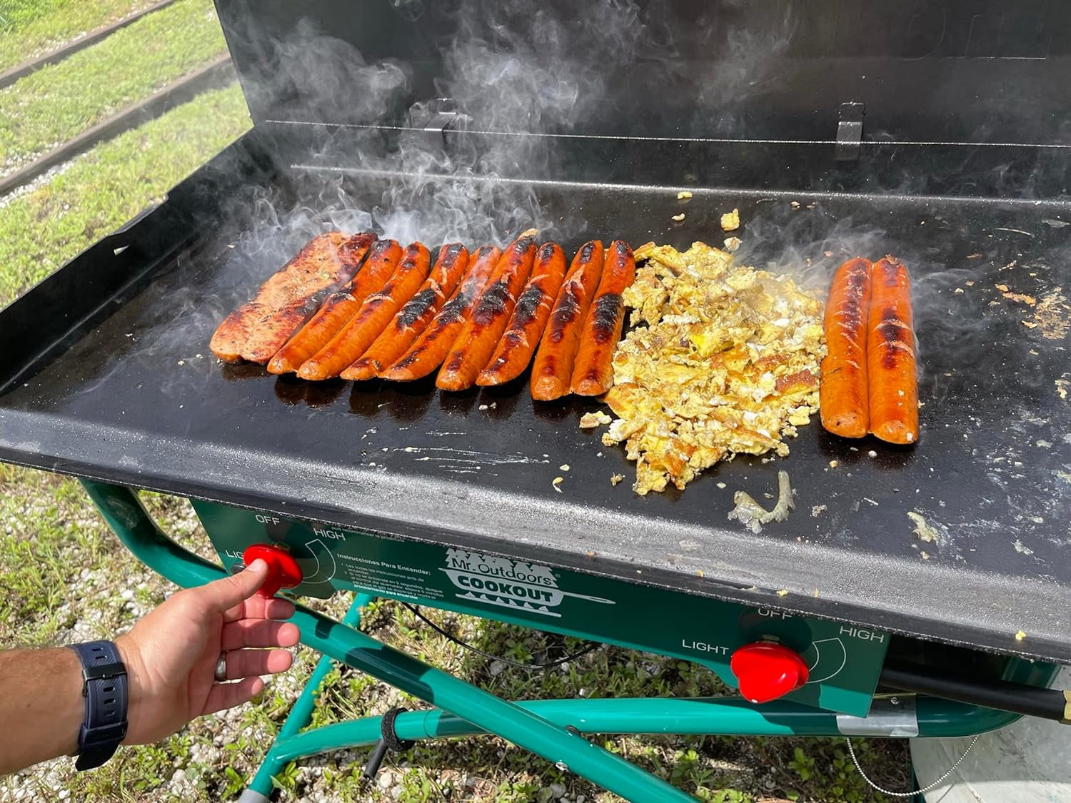 Mr. Outdoors Cookout Portable Cooker 80,000 BTU 2 Burner Camping Stove Gas Grill & Griddle Kit Mr. Outdoors Cookout