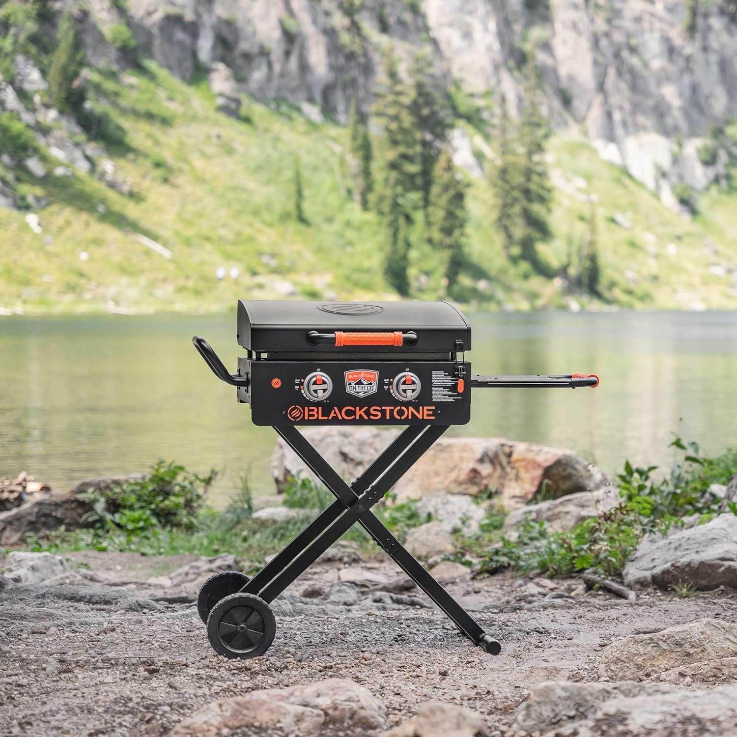 Blackstone On the Go 2-Burner 22 Scissor Cart Griddle with Hood Blackstone